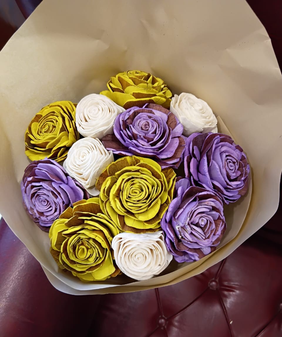 Sola Woof Flower Bouquets
